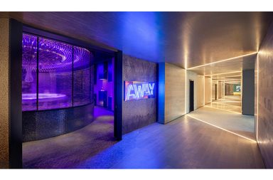 إليك كل ما عليك معرفته عن منتجع AWAY Spa في فندق W