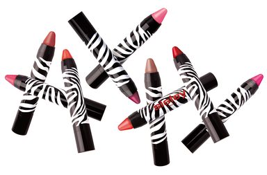 اكتشفي أحمر شفاه PHYTO-LIP TWIST من Sisley الخالي من اللمعيّة