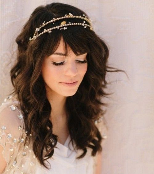 صور اجمل تسريحات عروس بالتاج
