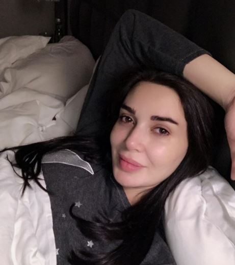 صورة لسيرين عبد النور من دون ماكياج تكشف عن عمليات تجميلها