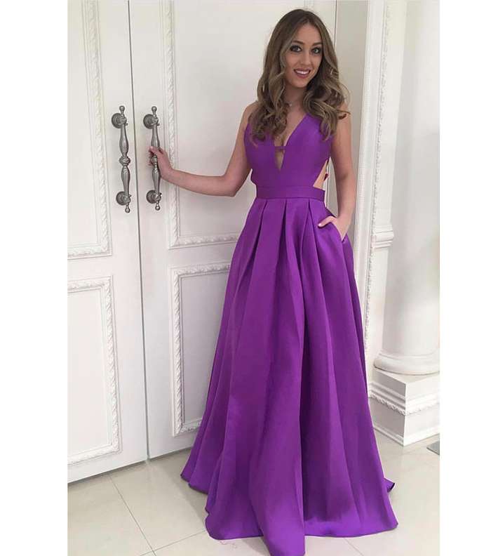 صور فساتين ناعمة طويلة