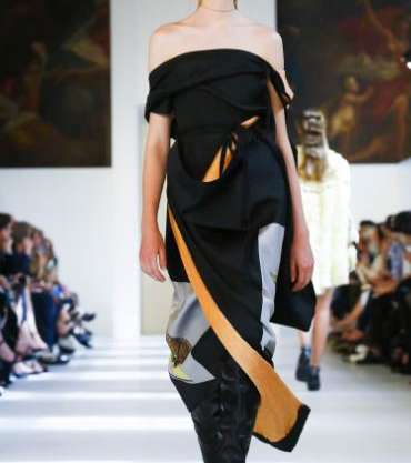 تعرفي على اخر صيحات الموضة مع تصاميم Maison Martin Margiela الانيقة لشتاء 2017