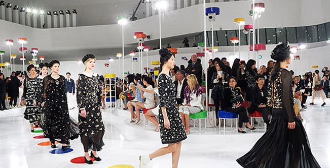 كوبا مكان عرض ازياء CHANEL كروز 2017
