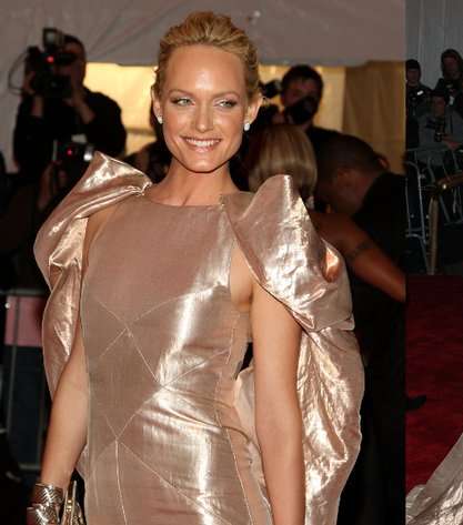 Amber Valetta في حفل الـ Met Gala سنة 2008