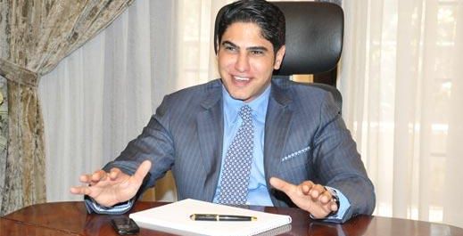 خطوبة أحمد أبو هشيمة طليق هيفاء وهبي: حقيقة أم شائعة؟