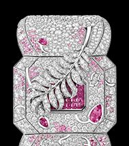 اليك ساعة HIGH JEWELRY Plume secret watch من CHANEL