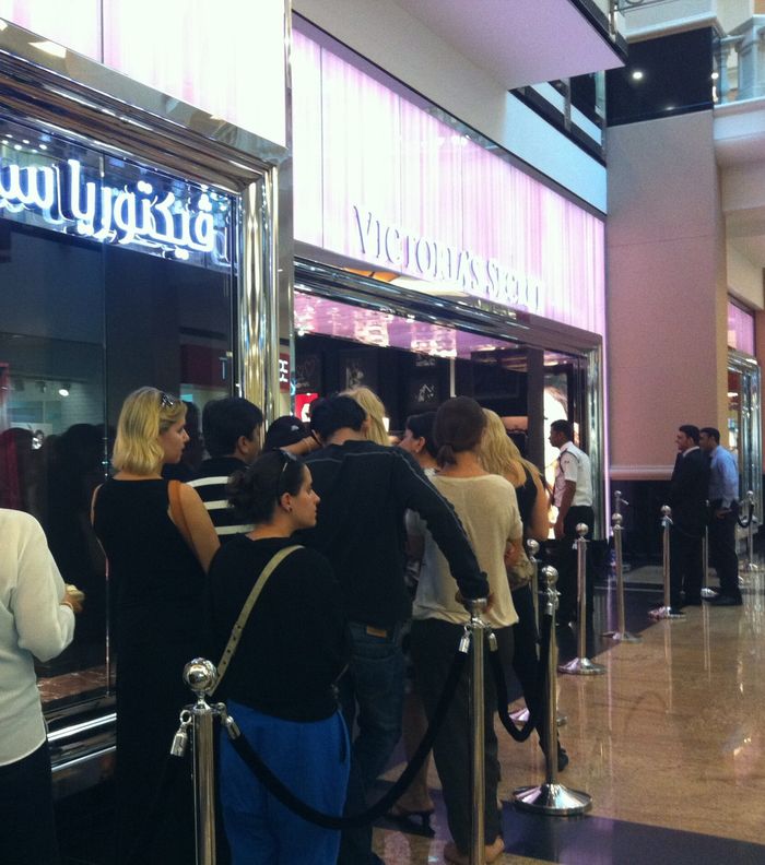 فيكتوريا سيكريت