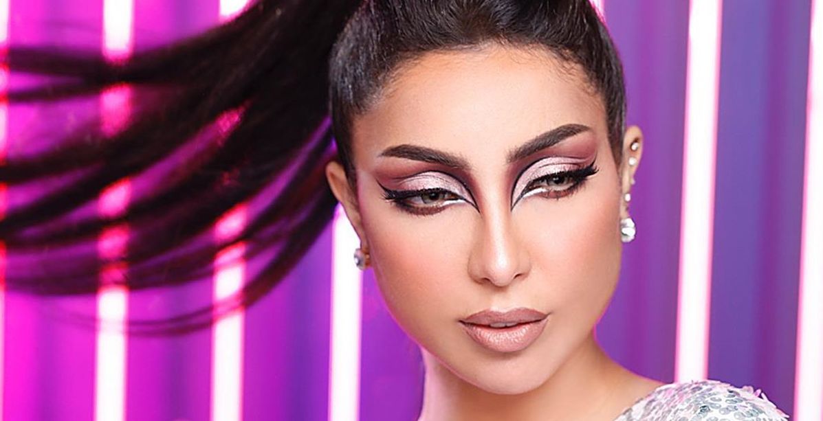 دنيا بطمة تبكي على الهواء وتوجّه رسالة لحلا!