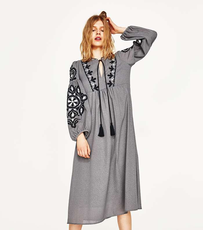 احدث فساتين سهرة طويلة للصبايا