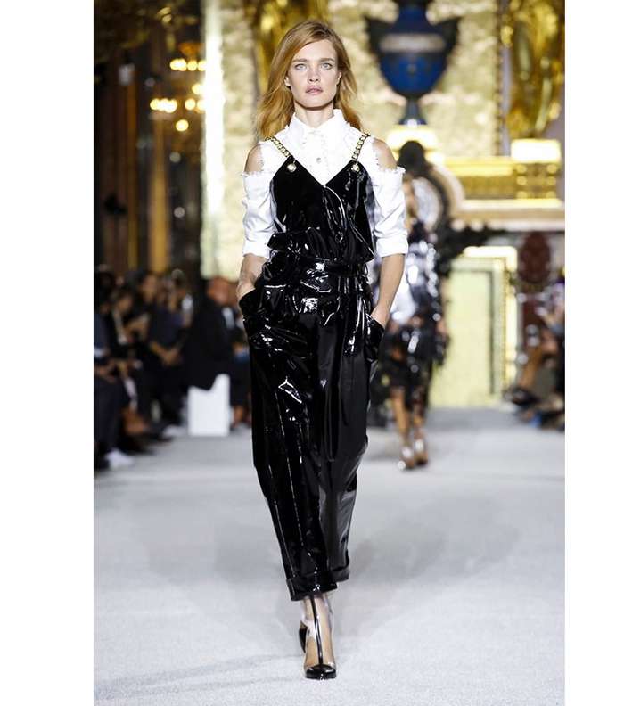 اليك مجموعة بالمان Balmain الجديدة للملابس الجاهزة لربيع وصيف 2017-2018