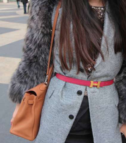 استخدمي حزام هيرمس لخلق طبقات من الملابس في شتاء 2017