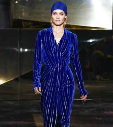 موضة الفستان المخملي بقصة الـ Wrap من H&M لشتاء 2017