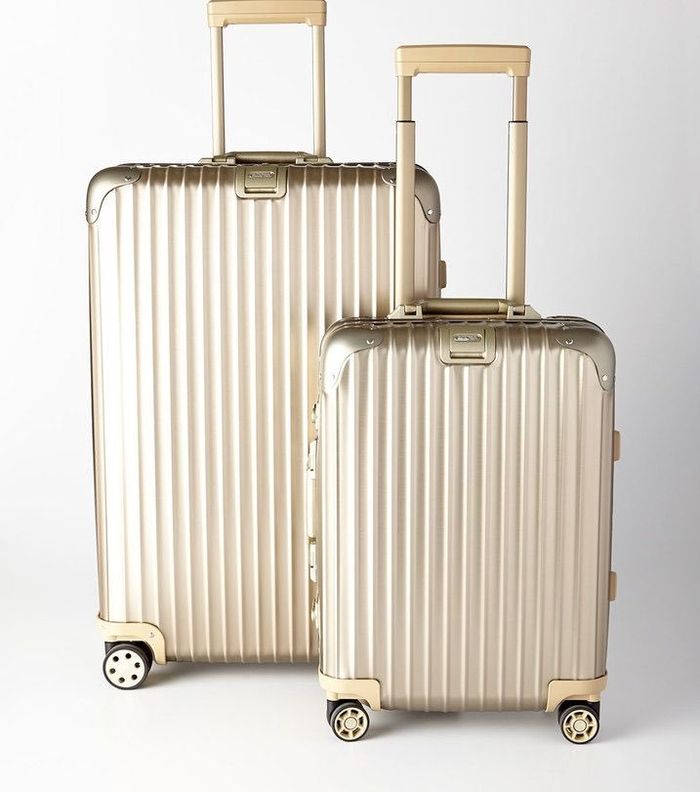 صور اجمل شنط سفر ماركات