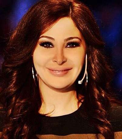 تسريحة الشعر المموج