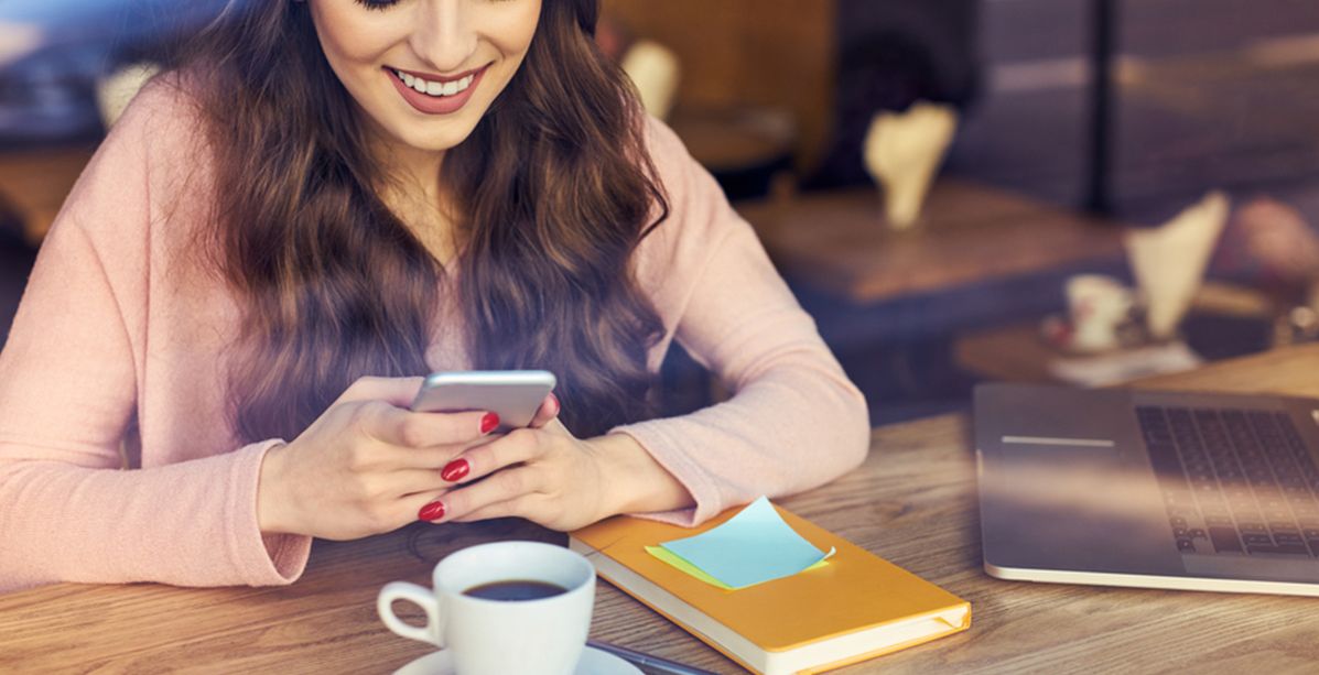 إنستغرام يتكلم العربية