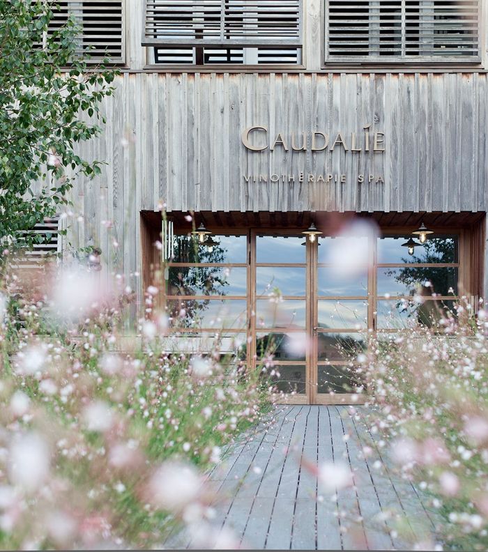 Caudalie...الطبيعة تعتني بجمال بشرتك
