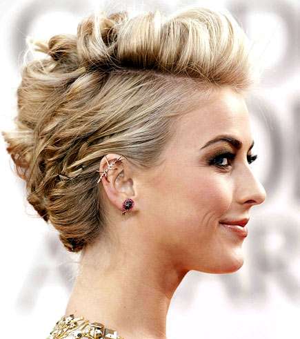 كعكة الـ Updo رفيقة جوليان هوغ الدائمة 
