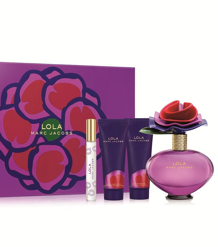 Lola من Marc Jacobs