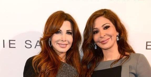 إليسا تتفوّق على نانسي عجرم بملابس إيلي صعب
