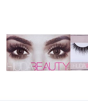 رموش مستعارة من Huda Beauty