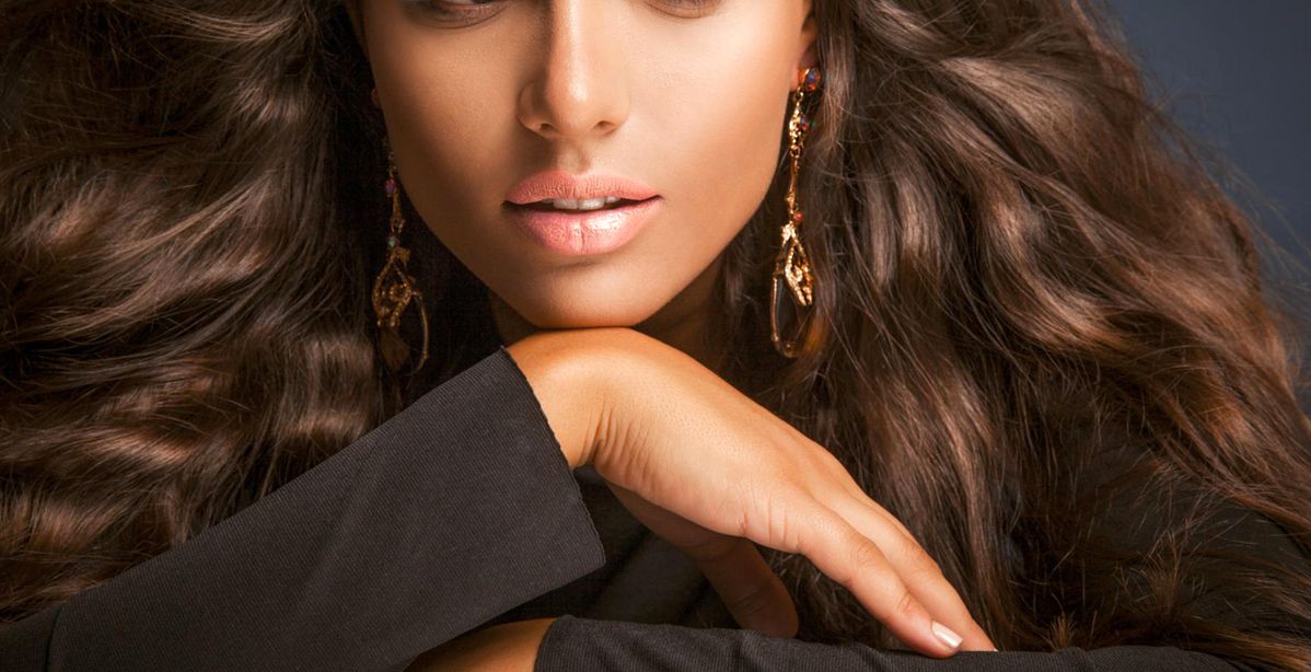 عندما يدخل اللّون الزّهري الى عالم الكونتورينغ