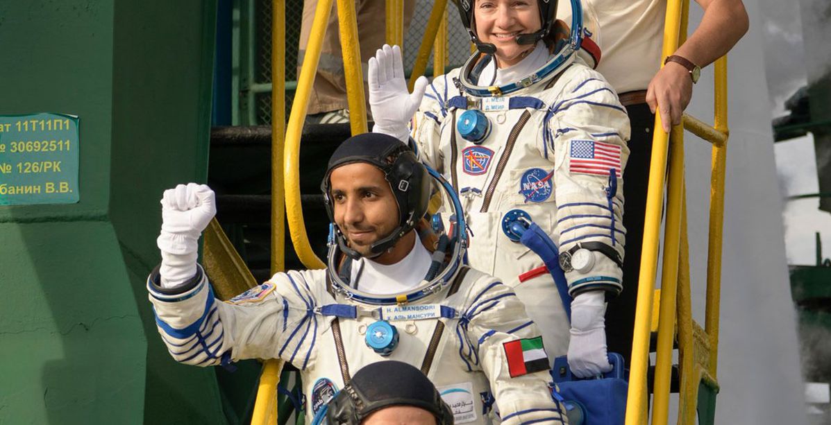 هزّاع المنصوري يصل إلى الفضاء وهذا ما قاله الشيخ محمد بن راشد آل مكتوم
