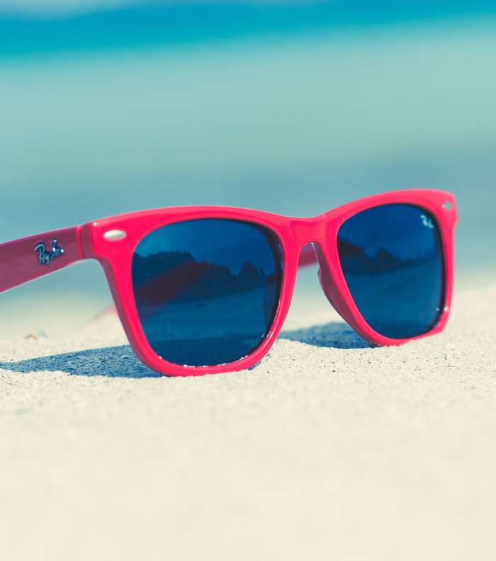 حتّى النظارة الشمسيّة تدخل ضمن قائمة الأسباب