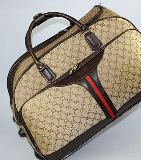 صور اجمل شنط سفر ماركات