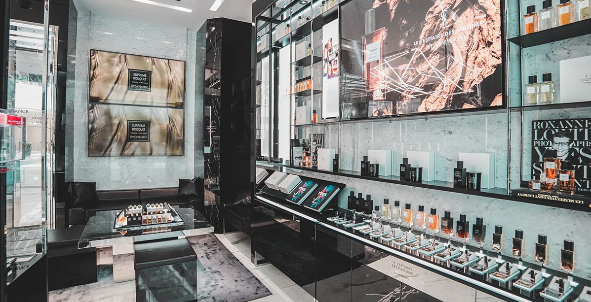 افتتاح بوتيك YSL Beauty اافتتاح بوتيك YSL Beauty الأوّل فيلأوّل في منطقة الخليج في دبي مول