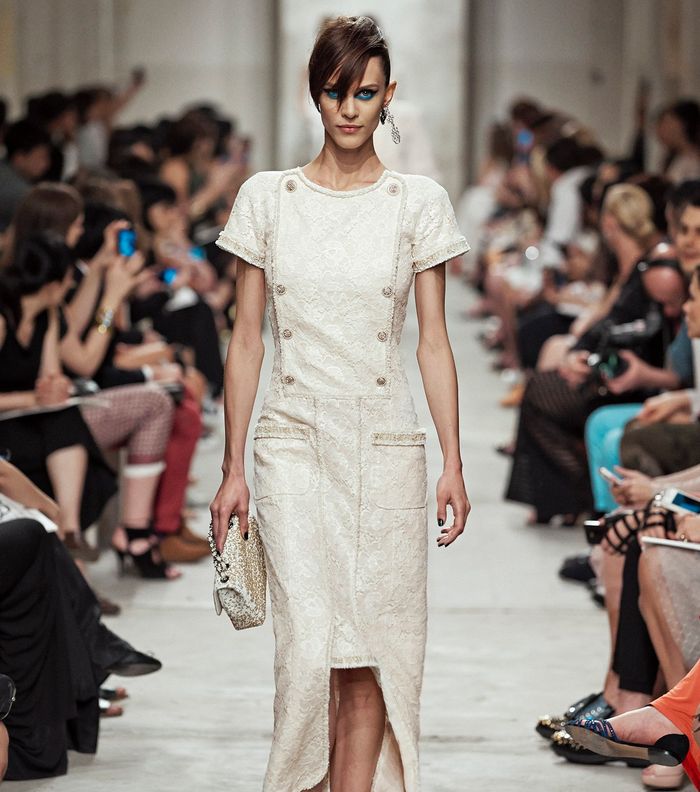 من مجموعة Chanel Cruise 2013، اختاري اجمل الأزياء