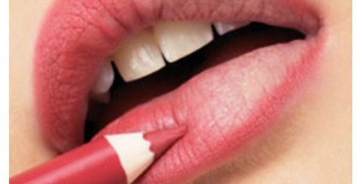 أسرار قلم تحديد الشفاه 