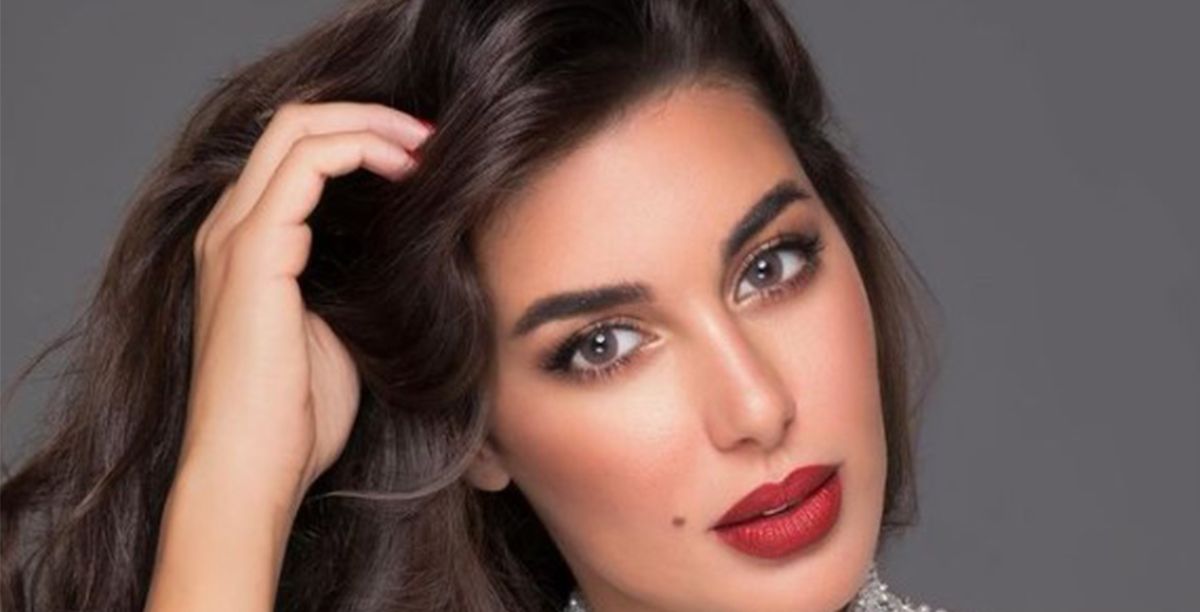 ياسمين صبري قبل أن تصبح نجمة السوشل ميديا: لوكات لا تظهر أي تألّق