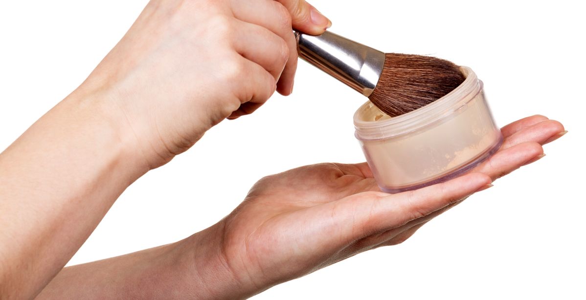 للبشرة الدّهنية: إصنعي بودرة الوجه في المنزل