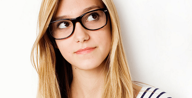 حيل تجميلية للمراهقات في المدرسة