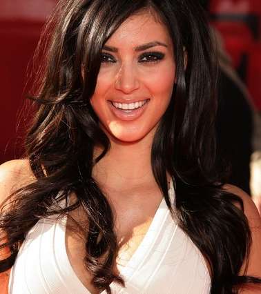 كيم كارداشيان قبل خضوعها للكثير من عمليّات التجميل