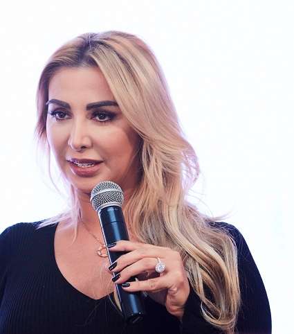 جويل ماردينيان تحمل مجموعة Flawless Face Finity الجديدة