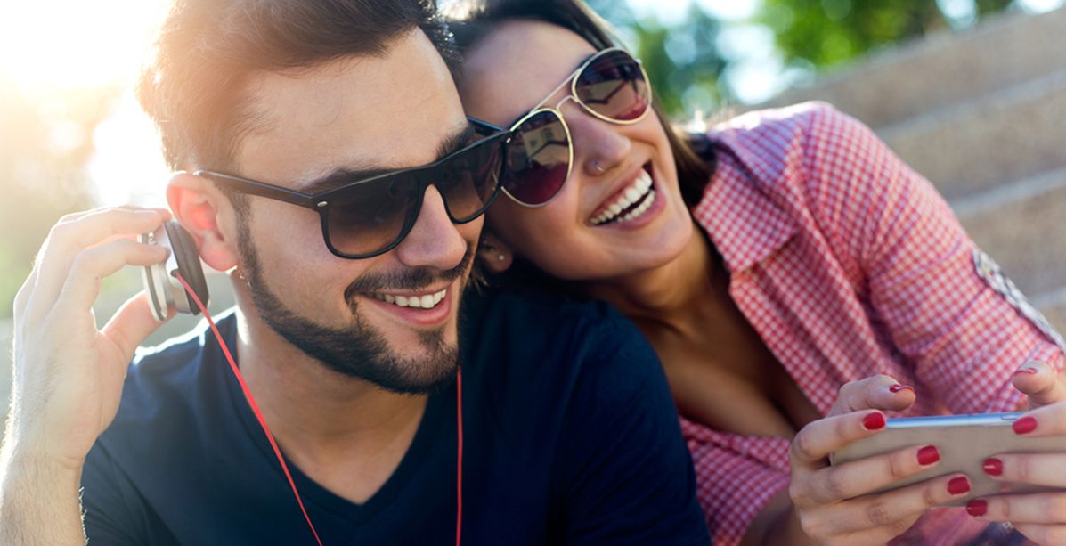 اكتشفي مع ياسمينة كيف تضعفين أكثر الرجال غروراً