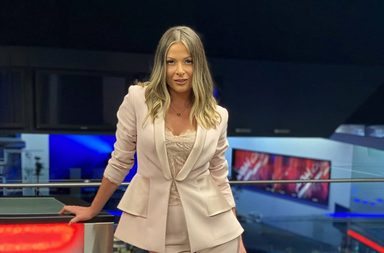 باميلا الكيك قد لا تمشي قبل اقل من شهر وتكشف عما حصل معها في فيديو