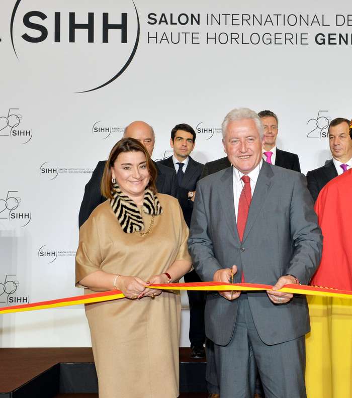 معرض SIHH للساعات الفاخرة يفتتح ابوابه في دورته الـ 25