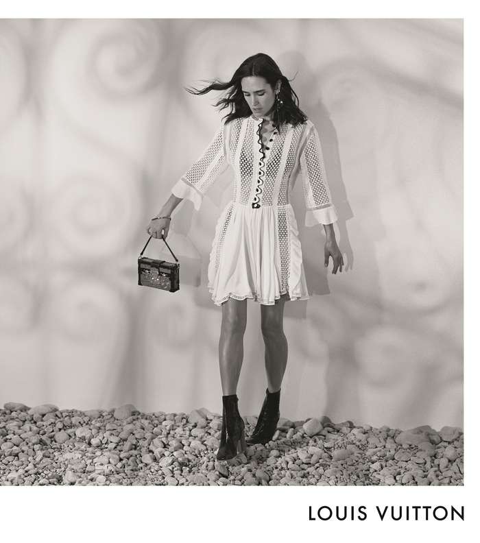 من مجموعة اعلانات لويس فويتون لصيف 2015، اليك هذا الاعلان المميز