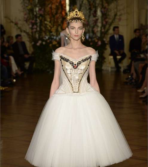 من مجموعة Alta Moda، اليك اجمل ازياء دولتشي آند غابانا لصيف 2015