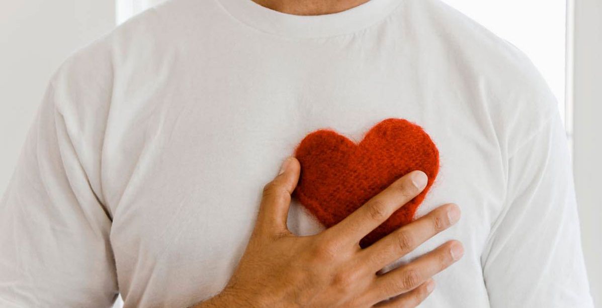 كيف تكون تصرفات الرجل الذي يحب ولا يقول