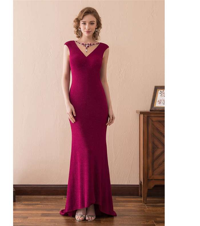 صور فساتين ناعمة طويلة