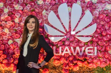 نانسي عجرم خلال أسبوع الموضة العربي