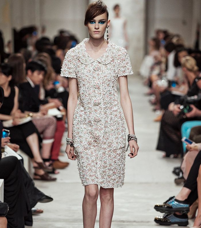 من مجموعة Chanel Cruise 2013، اليك اجمل التصاميم
