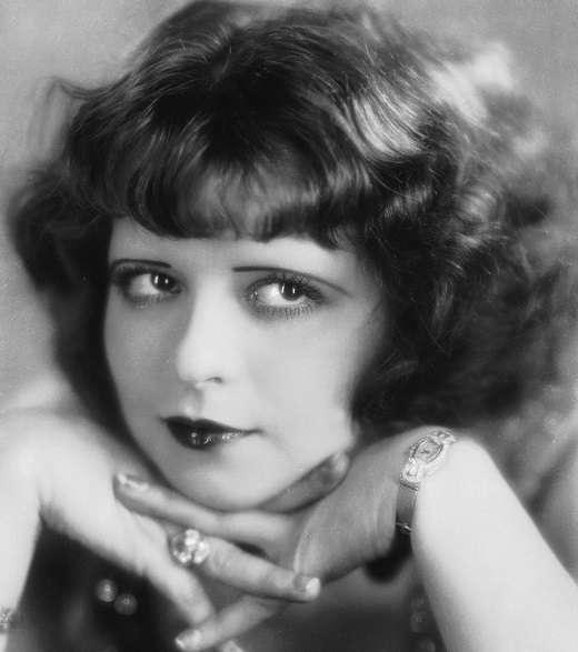 الممثلة الأمريكية كلارا بوو