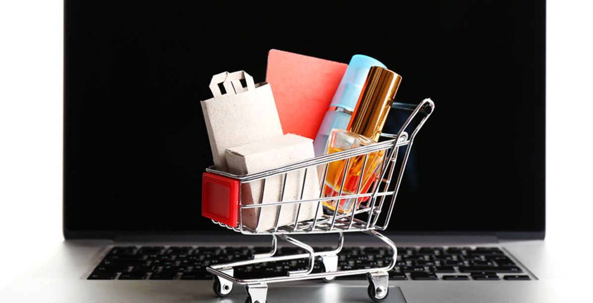 كيف اشتري من امازون في السعودية؟