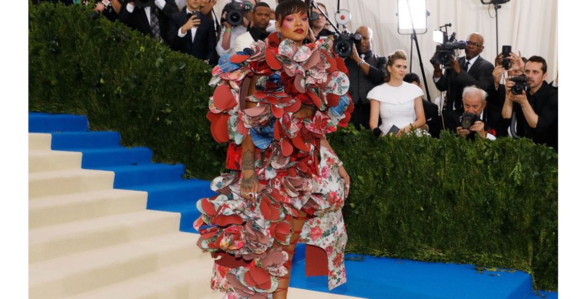 اكتشفي موضوع حفل الميت غالا 2019