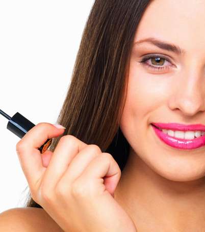 صور أدوات مكياج شفاه | صور احمر شفاه لماع