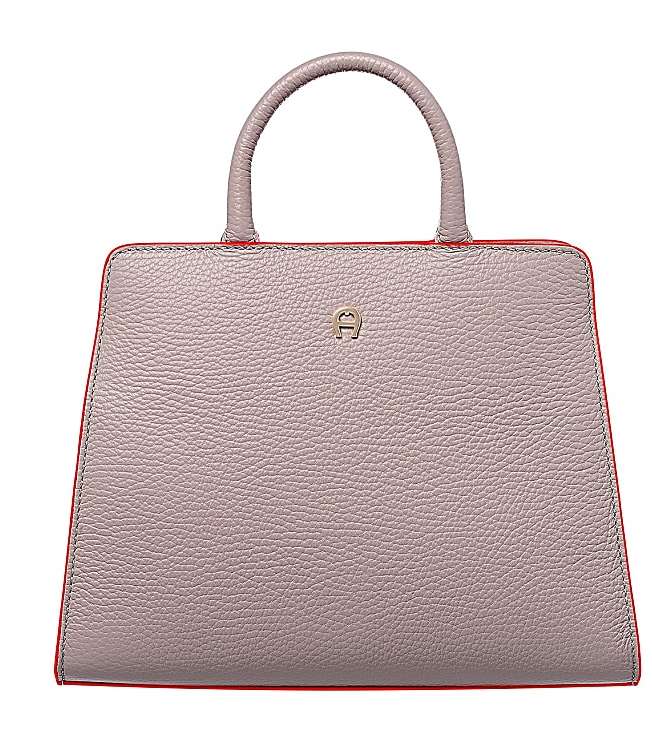 صور احدث موديلات شنط اقنر